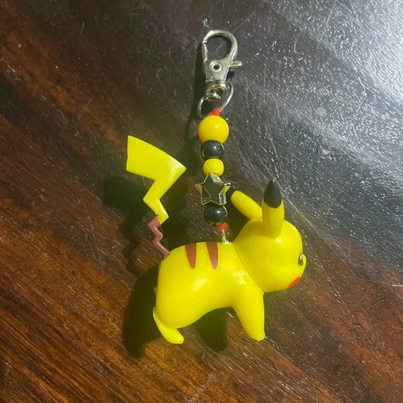 Handmade Pikachu Keychain - Picture 5 of 5